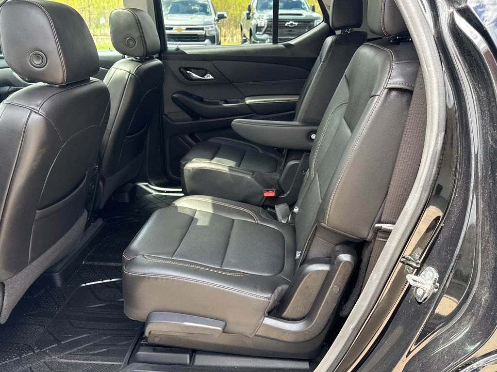 Certified 2020 Chevrolet Traverse Premier w/ Redline Edition AWD/4WD image 30
