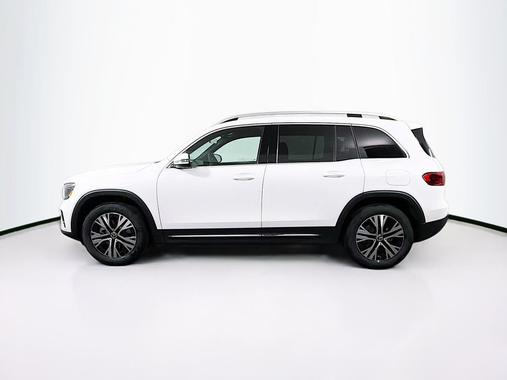 New 2026 Mercedes-Benz GLB 250 4MATIC image 4
