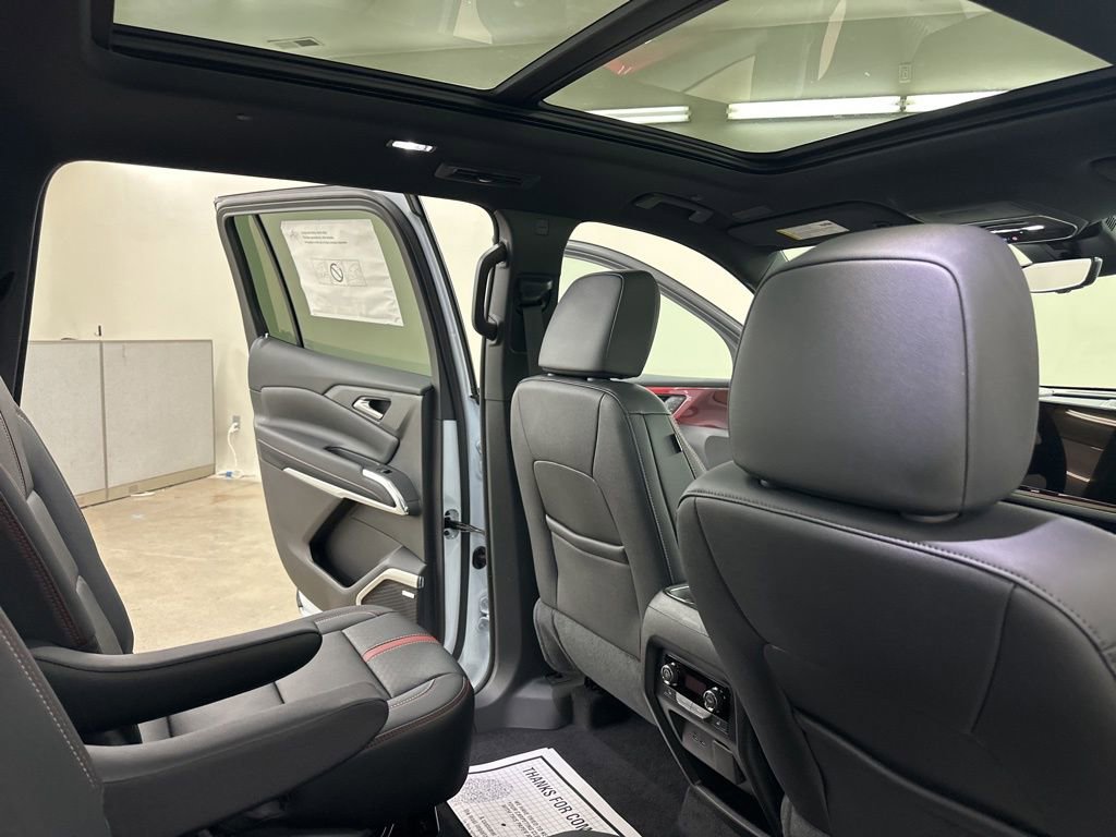 New 2026 Chevrolet Traverse RS AWD/4WD image 23