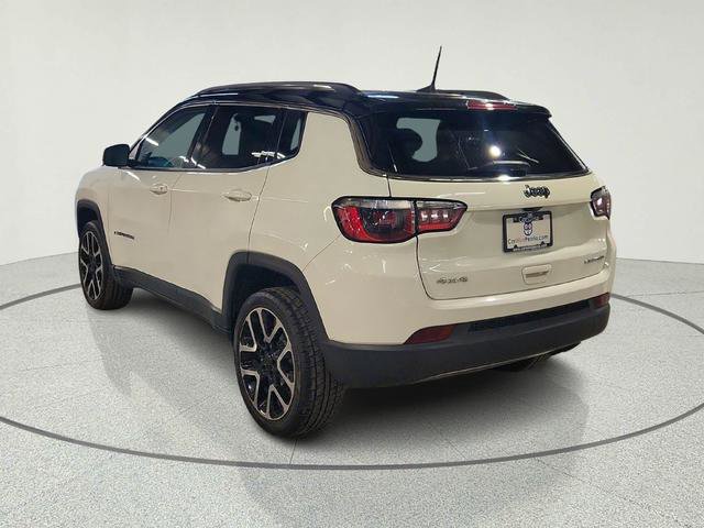 Used 2018 Jeep Compass Limited w/ Navigation Group image 4