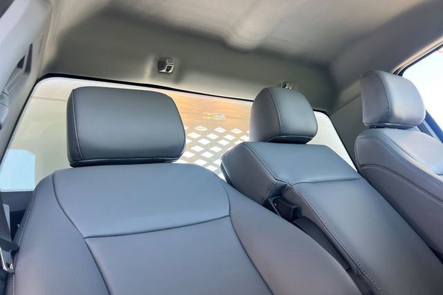 New 2026 Ford F550 2WD Regular Cab Super Duty image 15