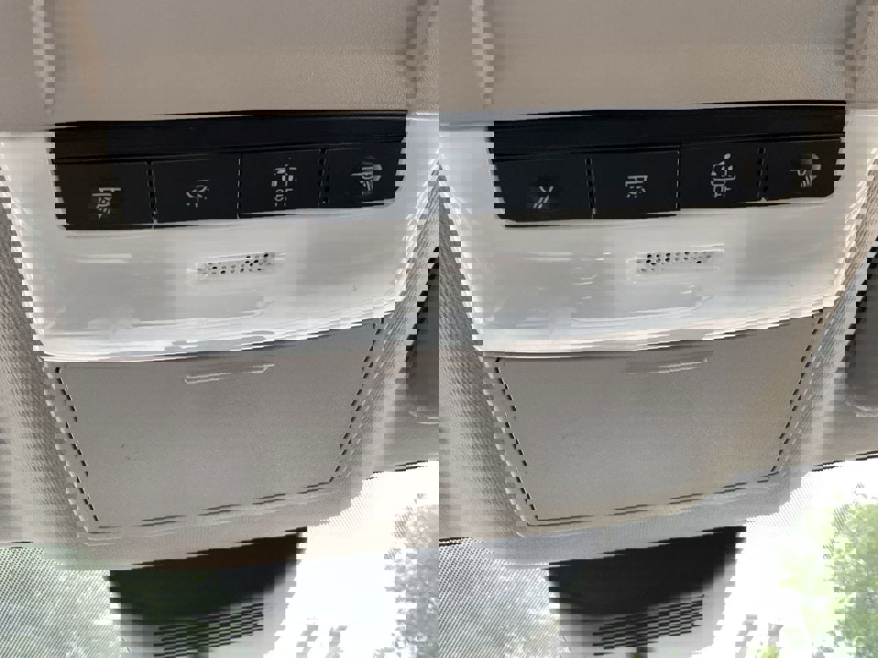 Used 2025 Nissan Sentra S image 28