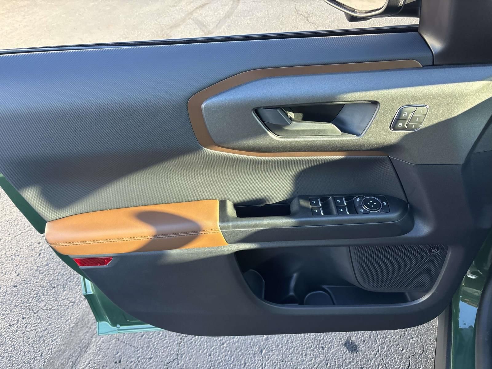 New 2025 Ford Bronco Sport Outer Banks w/ Outer Banks Tech Package+ image 11