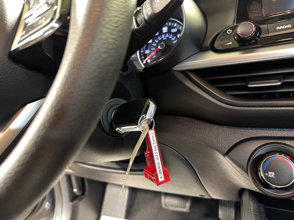 Certified 2023 Kia Forte LXS image 29