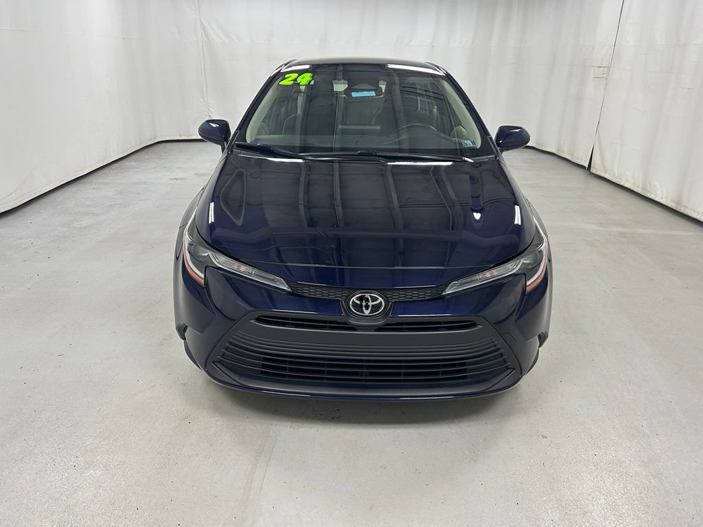 Certified 2024 Toyota Corolla LE FWD image 4
