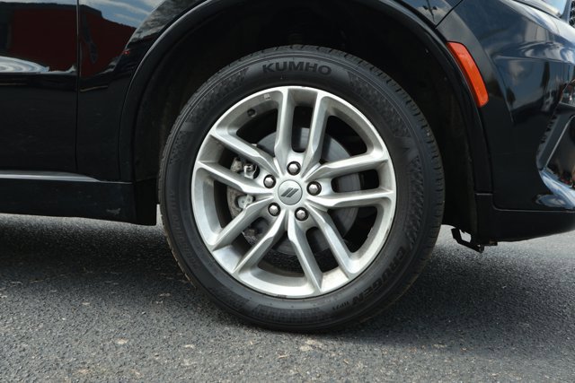 Used 2023 Dodge Durango GT image 5