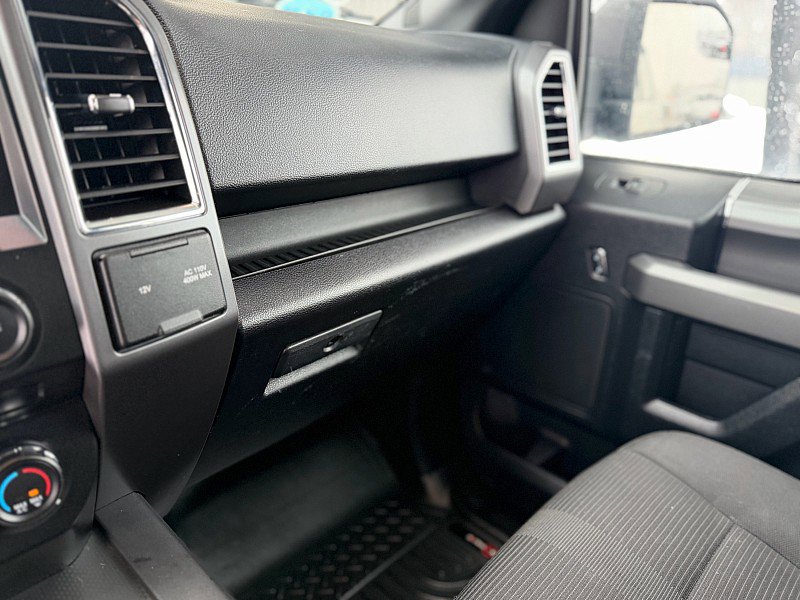 Used 2016 Ford F150 XLT w/ Equipment Group 302A Luxury image 17