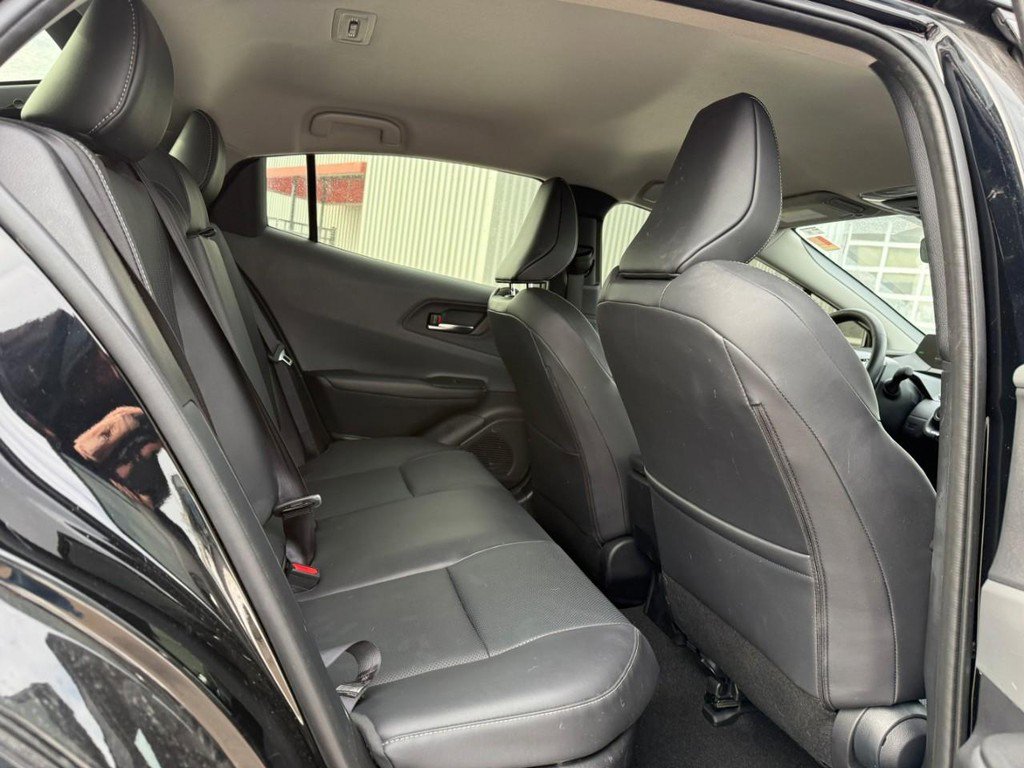 Used 2025 Toyota Prius XLE image 13