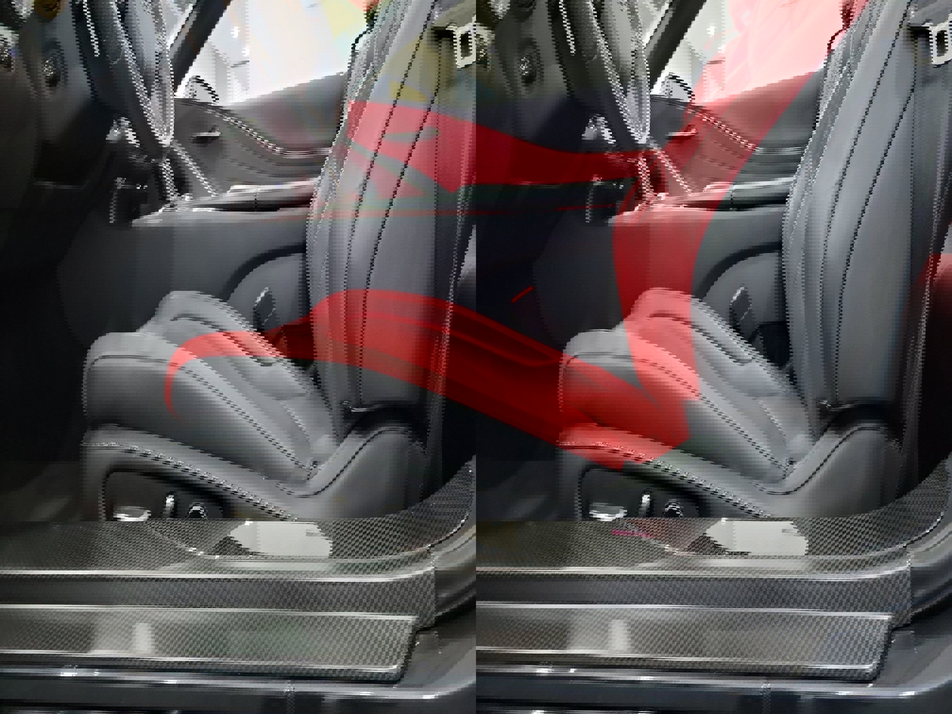 Used 2021 Lexus LC 500 Convertible w/ Touring Package image 10