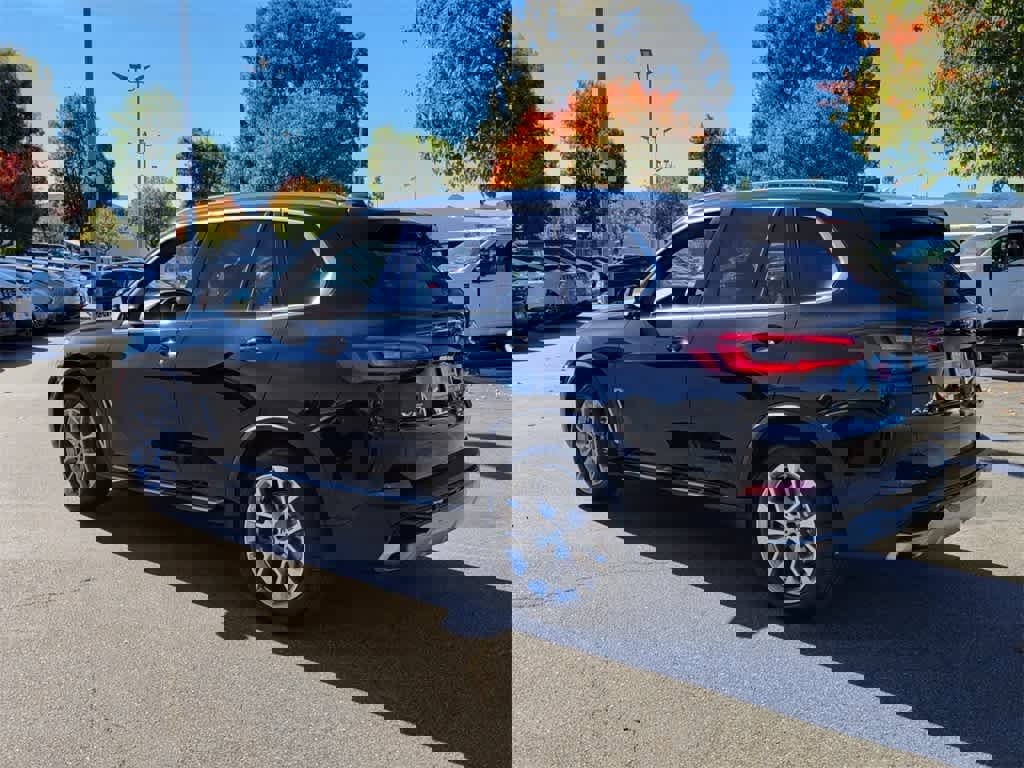 Used 2023 BMW X5 xDrive40i image 3