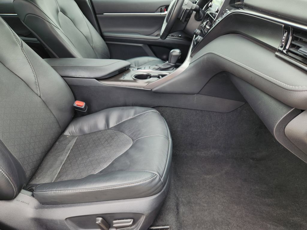 Used 2024 Toyota Camry XSE FWD image 19