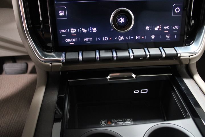 New 2026 GMC Yukon Denali w/ Denali Reserve Package image 36