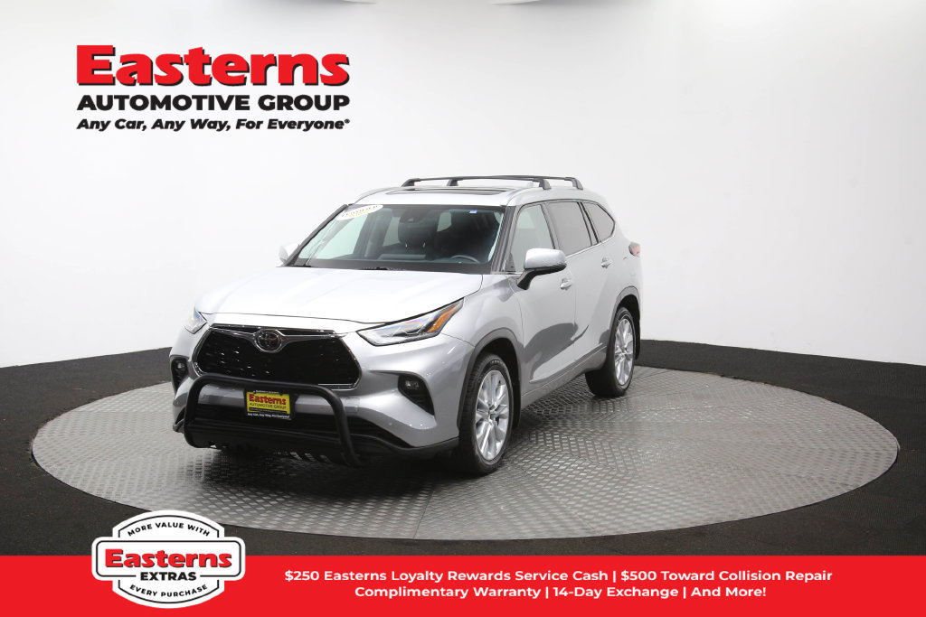Used 2021 Toyota Highlander Limited AWD/4WD image 60