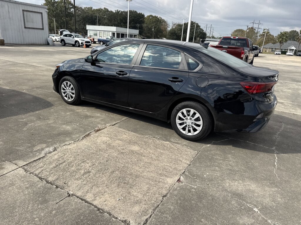 Certified 2024 Kia Forte LX image 21