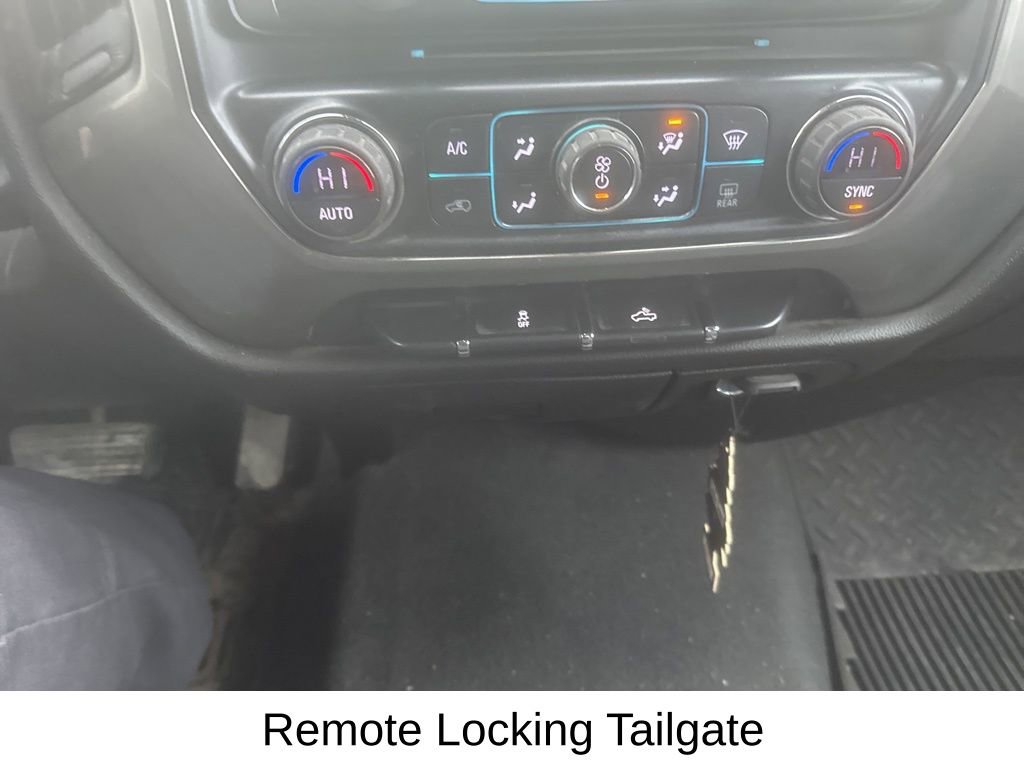 Used 2019 Chevrolet Silverado 1500 LT w/ All Star Edition image 21