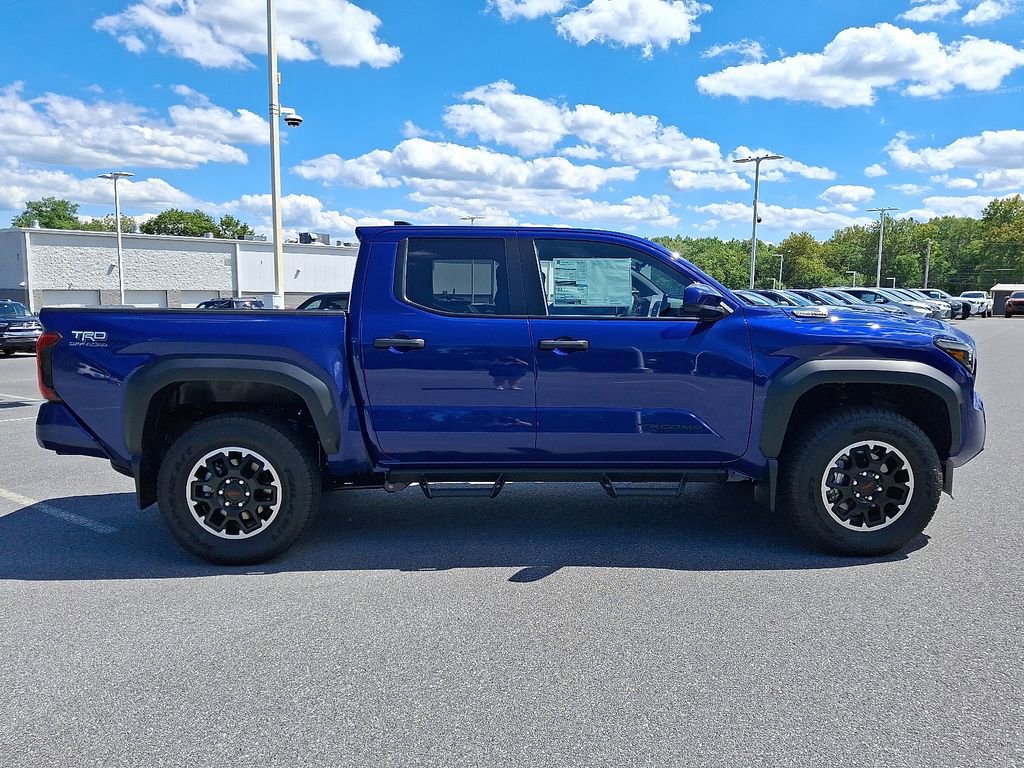 New 2025 Toyota Tacoma TRD Off-Road image 6
