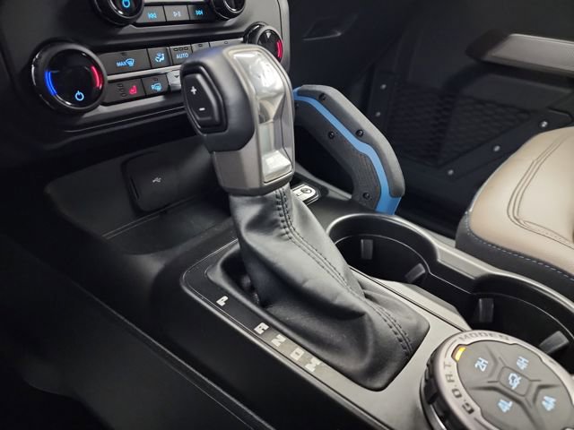 Used 2023 Ford Bronco Wildtrak image 31