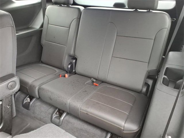 Used 2023 Chevrolet Traverse Premier w/ Redline Edition image 10