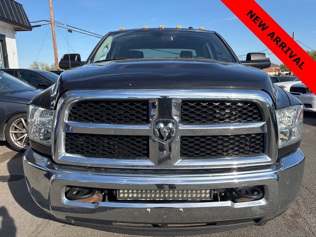 Used 2016 RAM 2500 Tradesman w/ Chrome Appearance Group AWD/4WD image 7