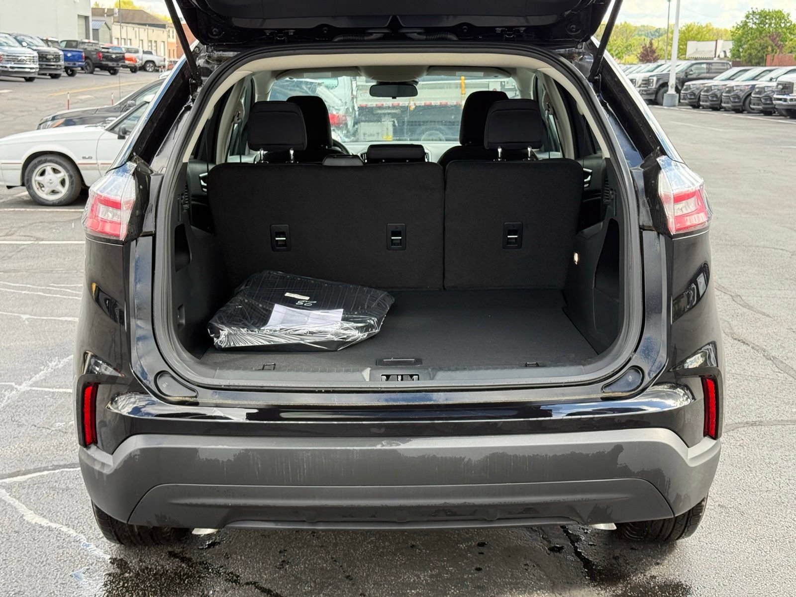 New 2024 Ford Edge SE AWD/4WD image 38