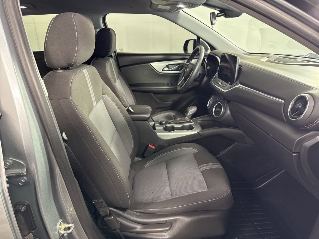 Used 2023 Chevrolet Blazer LT AWD/4WD image 16