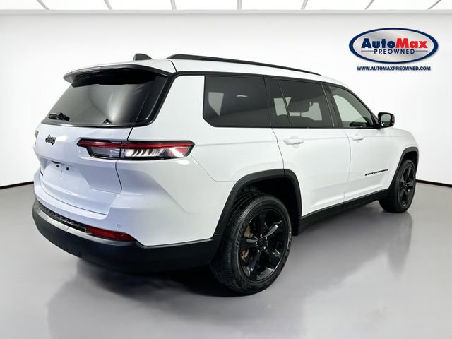 Used 2023 Jeep Grand Cherokee L Laredo image 2