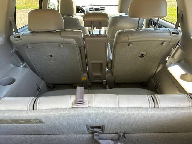 Used 2010 Toyota Highlander Limited AWD/4WD image 23