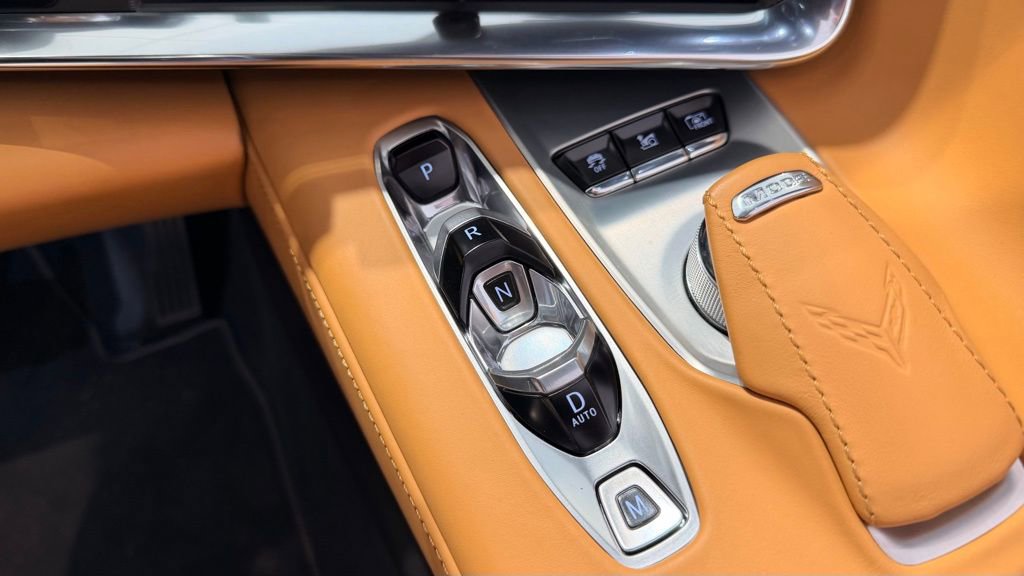 Used 2021 Chevrolet Corvette Stingray Premium Conv w/ Z51 Performance Package image 12