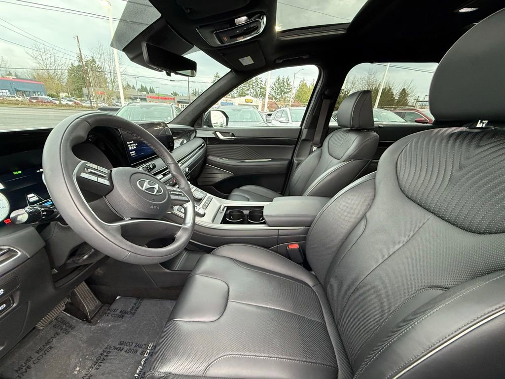 Used 2025 Hyundai Palisade Calligraphy AWD/4WD image 14