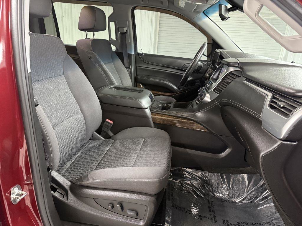 Used 2017 Chevrolet Suburban LS AWD/4WD image 36