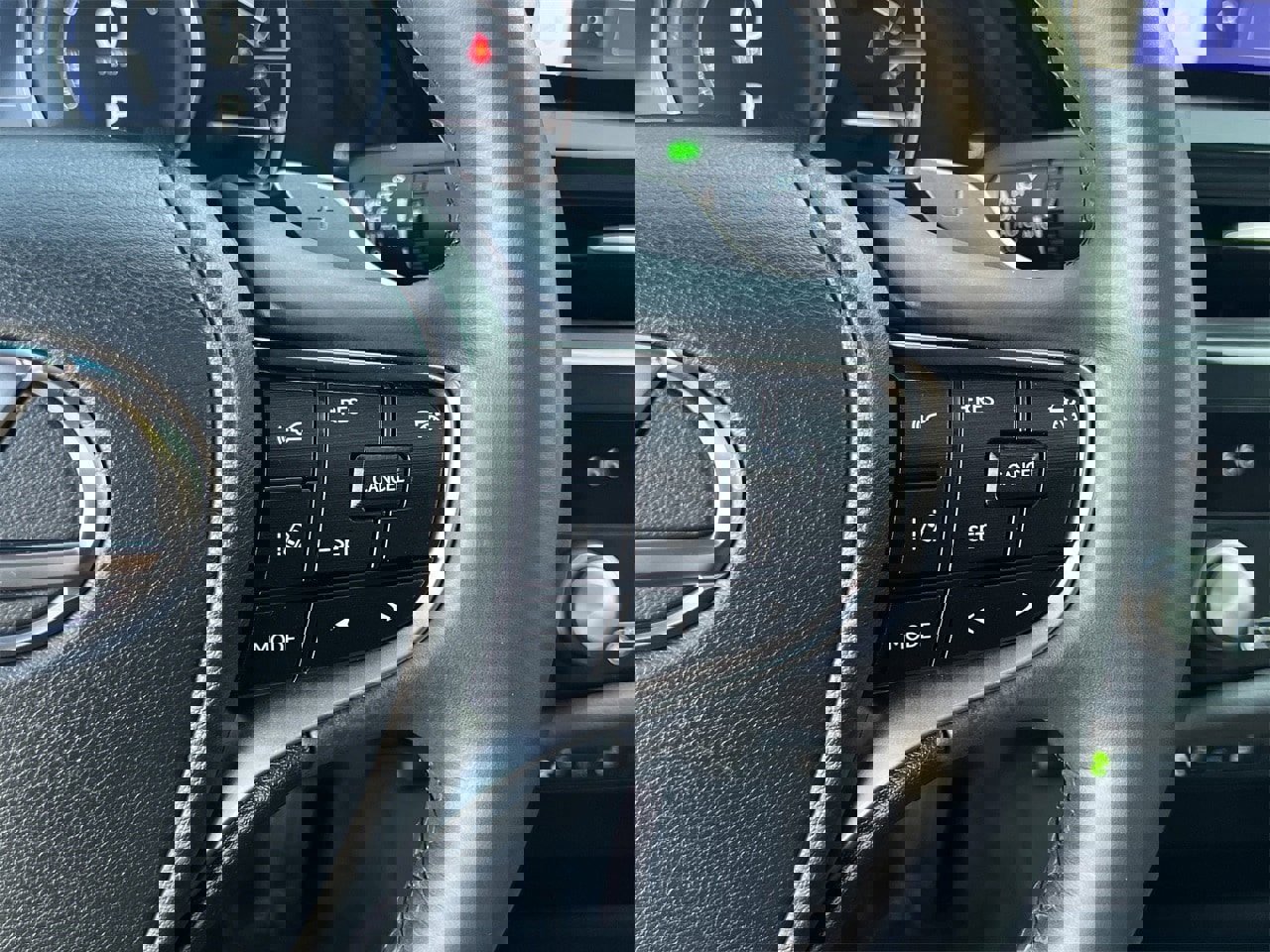 Used 2023 Lexus ES 300h w/ Premium Package image 12