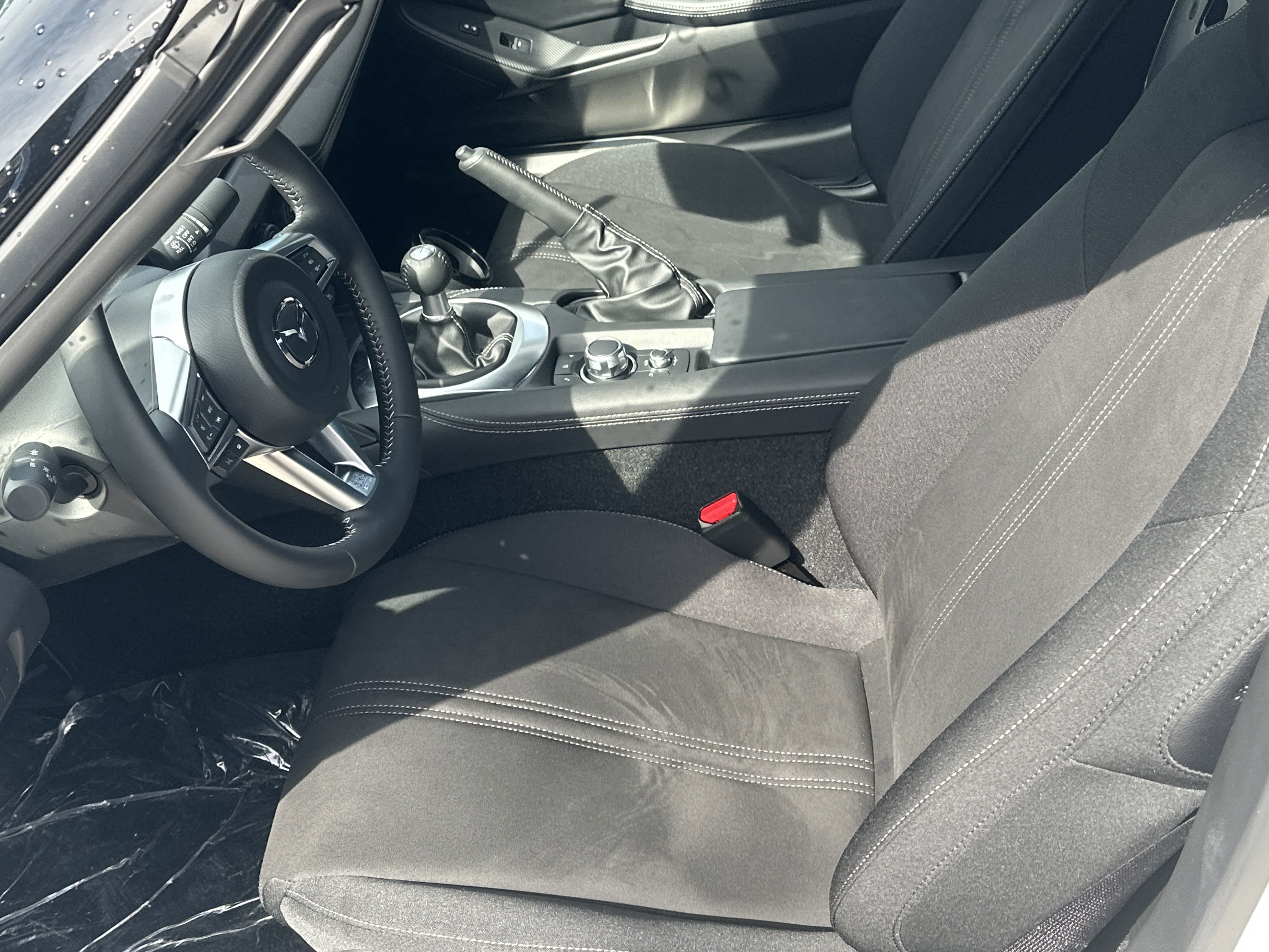 New 2025 MAZDA MX-5 Miata Club w/ Interior Package image 12