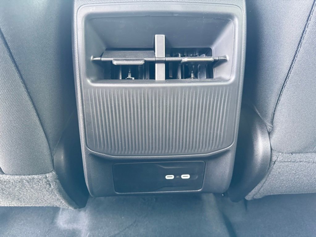 New 2026 Jeep Cherokee Laredo image 31