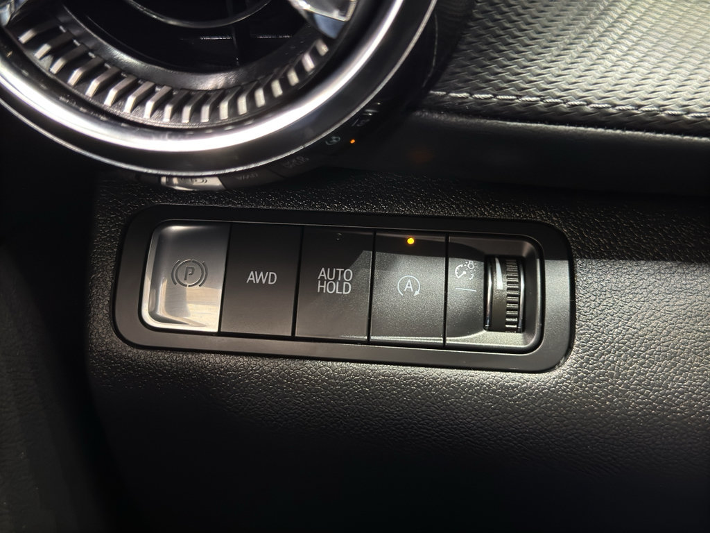 Used 2026 Chevrolet Equinox LT AWD/4WD image 31