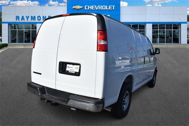 New 2025 Chevrolet Express 2500 w/ Driver Convenience Package image 4