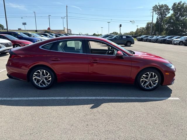 Used 2023 Hyundai Sonata SEL FWD image 6
