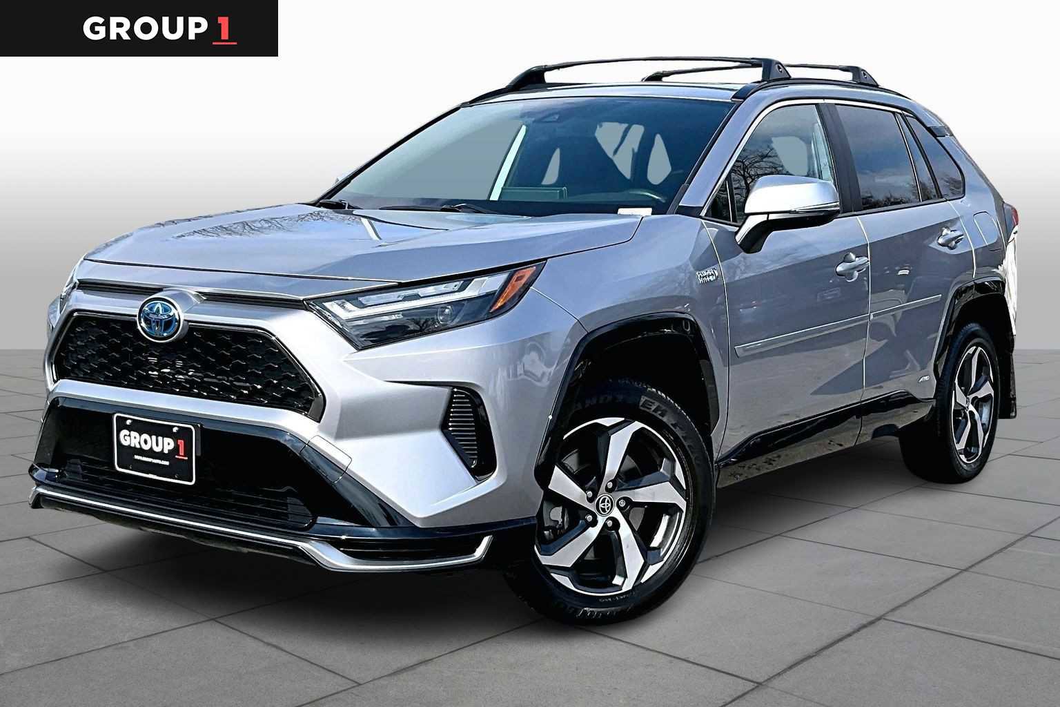 Certified 2024 Toyota RAV4 SE w/ Weather & Moonroof Package image 1