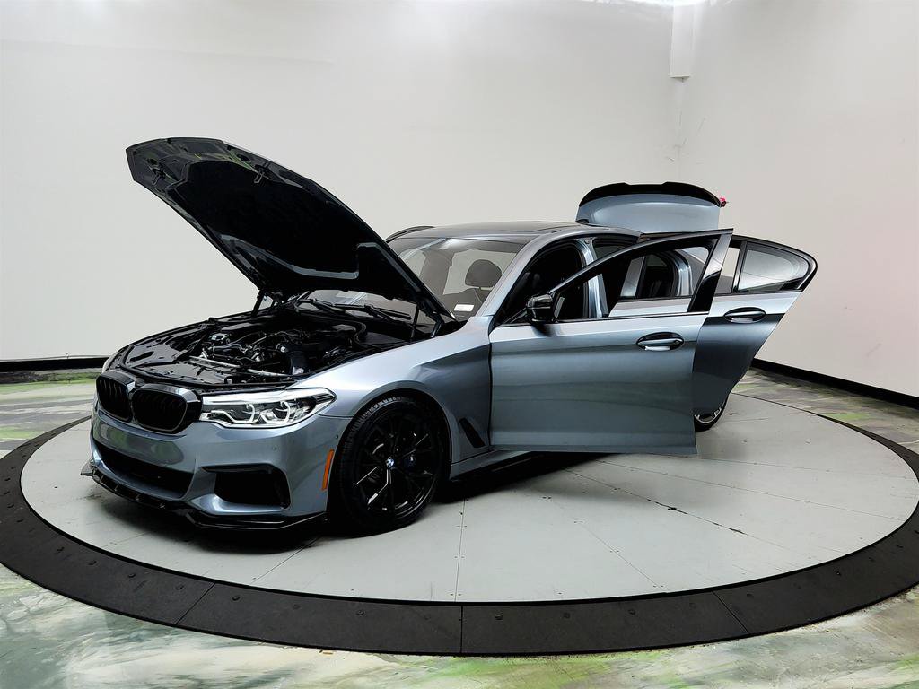 Used 2020 BMW M550i xDrive AWD/4WD image 9