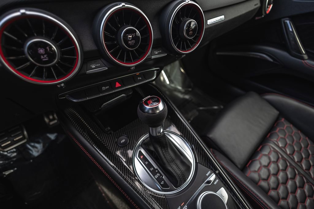 Used 2019 Audi TT RS w/ Technology Package image 21