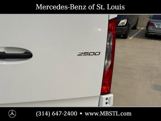 New 2025 Mercedes-Benz Sprinter 2500 image 5