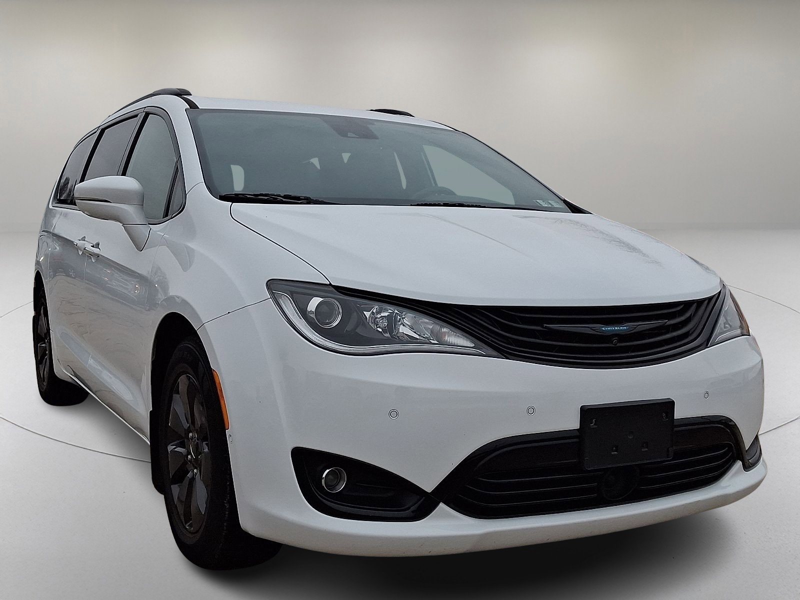 Used 2019 Chrysler Pacifica Limited w/ Advanced Safetytec Group video 2