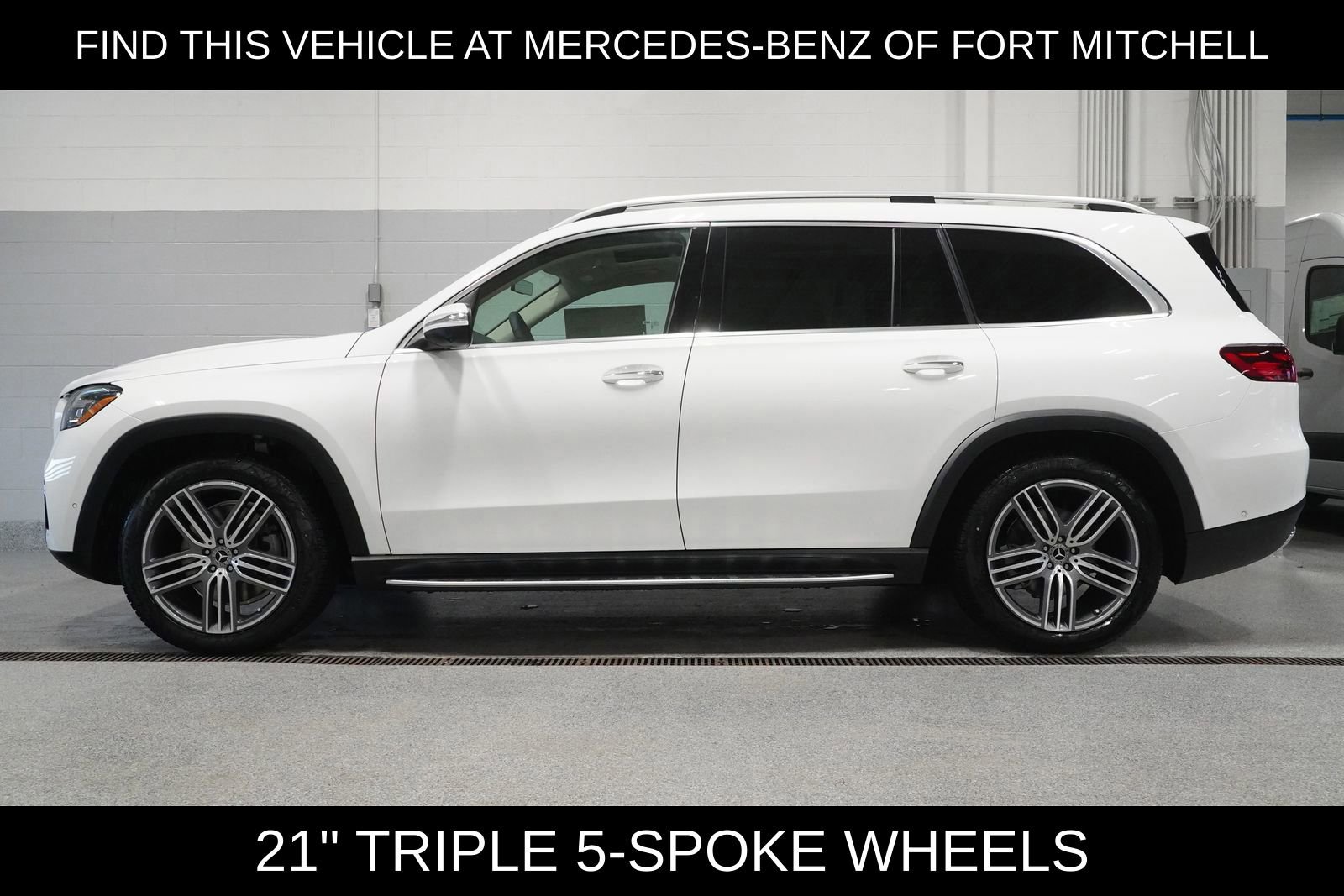 New 2026 Mercedes-Benz GLS 450 4MATIC image 4