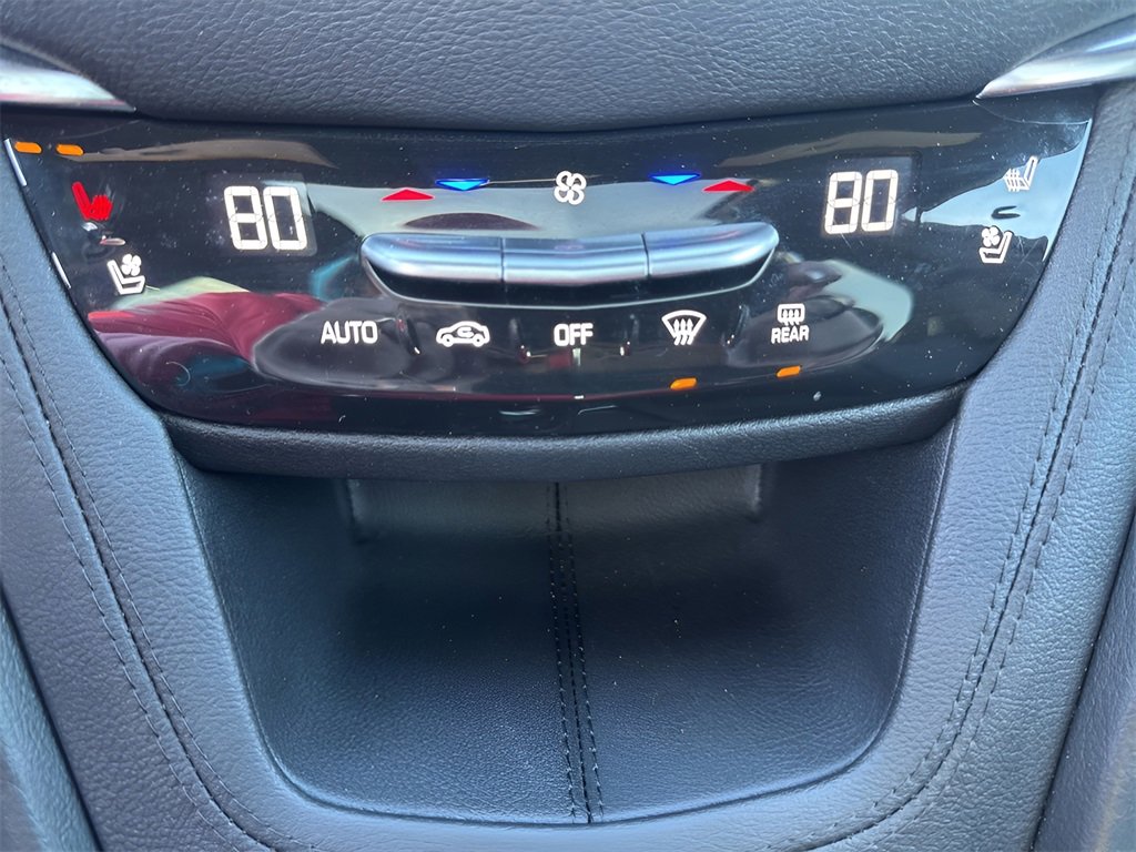 Used 2025 Cadillac XT5 Premium Luxury image 29