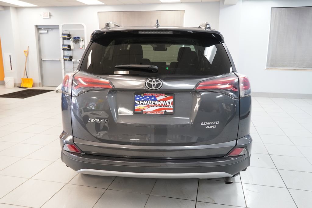 Used 2018 Toyota RAV4 Limited w/ All Weather Liner Package image 9