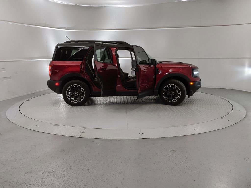 New 2025 Ford Bronco Sport Outer Banks w/ Outer Banks Tech Package+ image 8