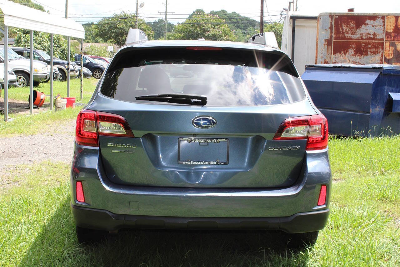 Used 2015 Subaru Outback 2.5i Limited image 9