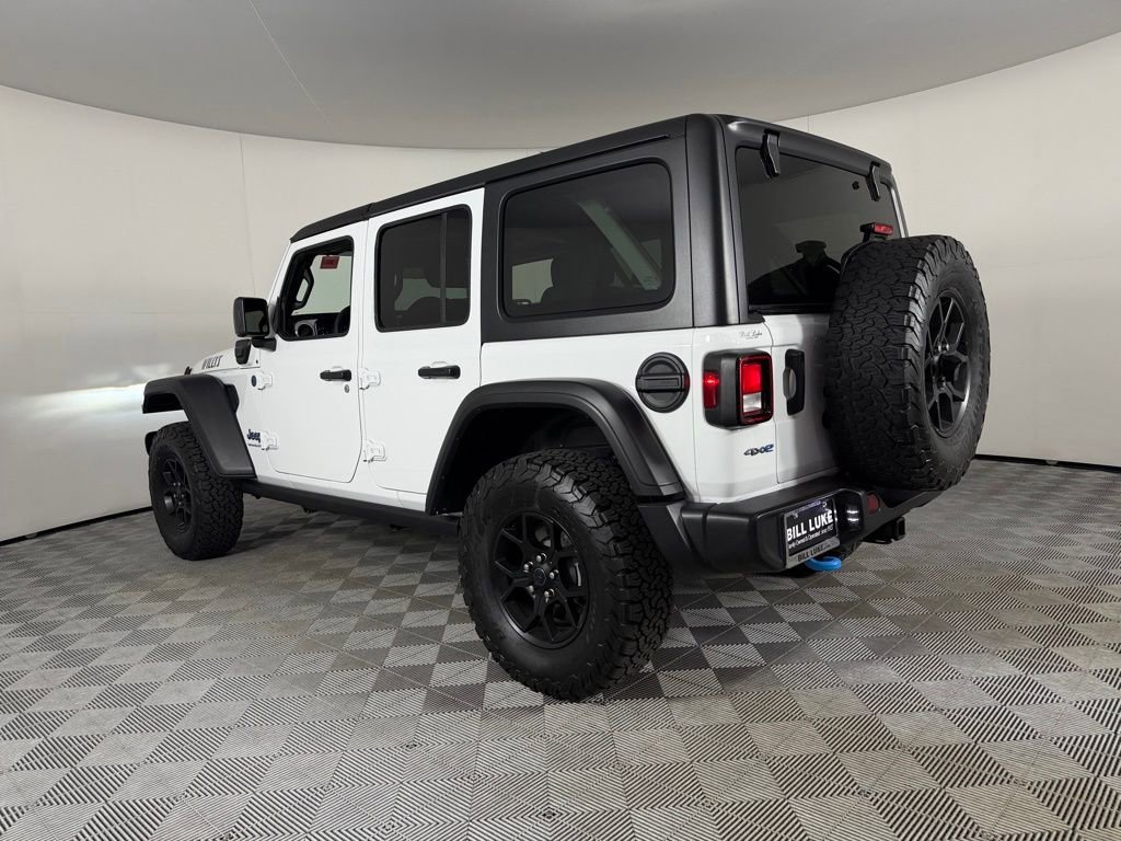 Certified 2024 Jeep Wrangler Unlimited AWD/4WD image 9