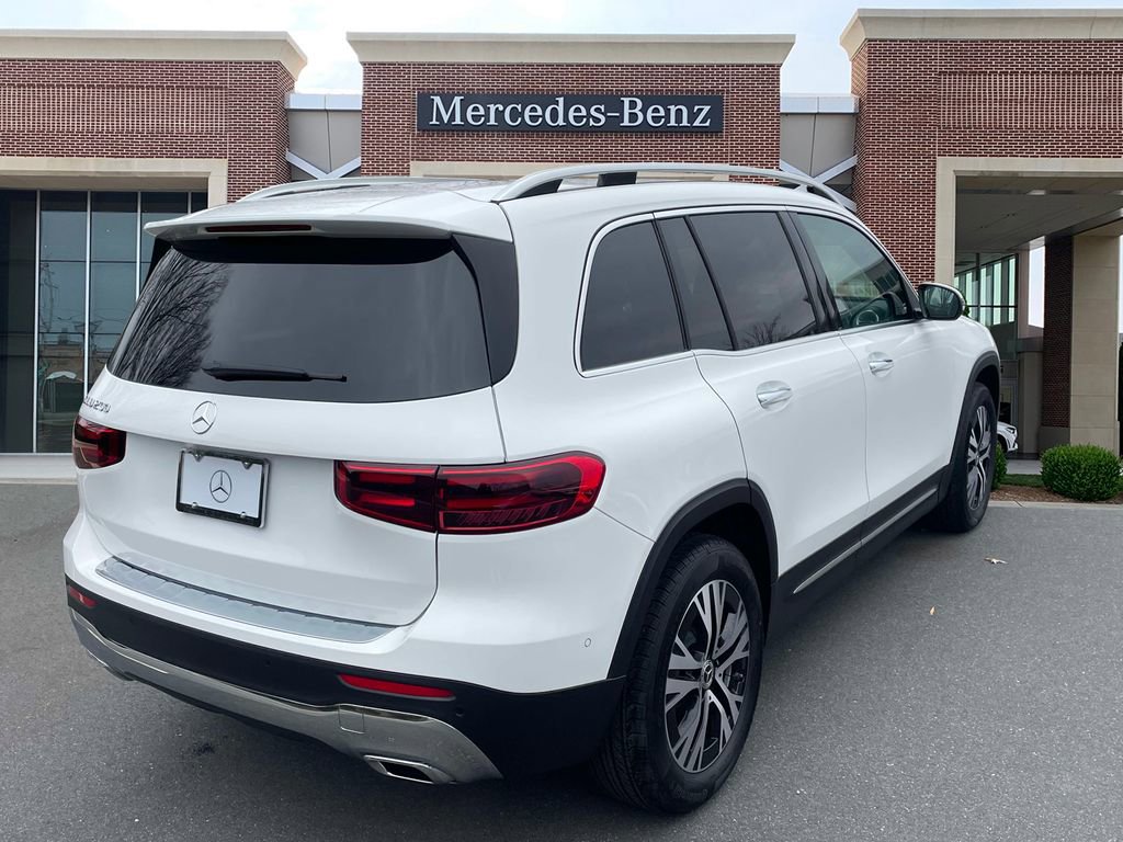 Certified 2025 Mercedes-Benz GLB 250 image 5