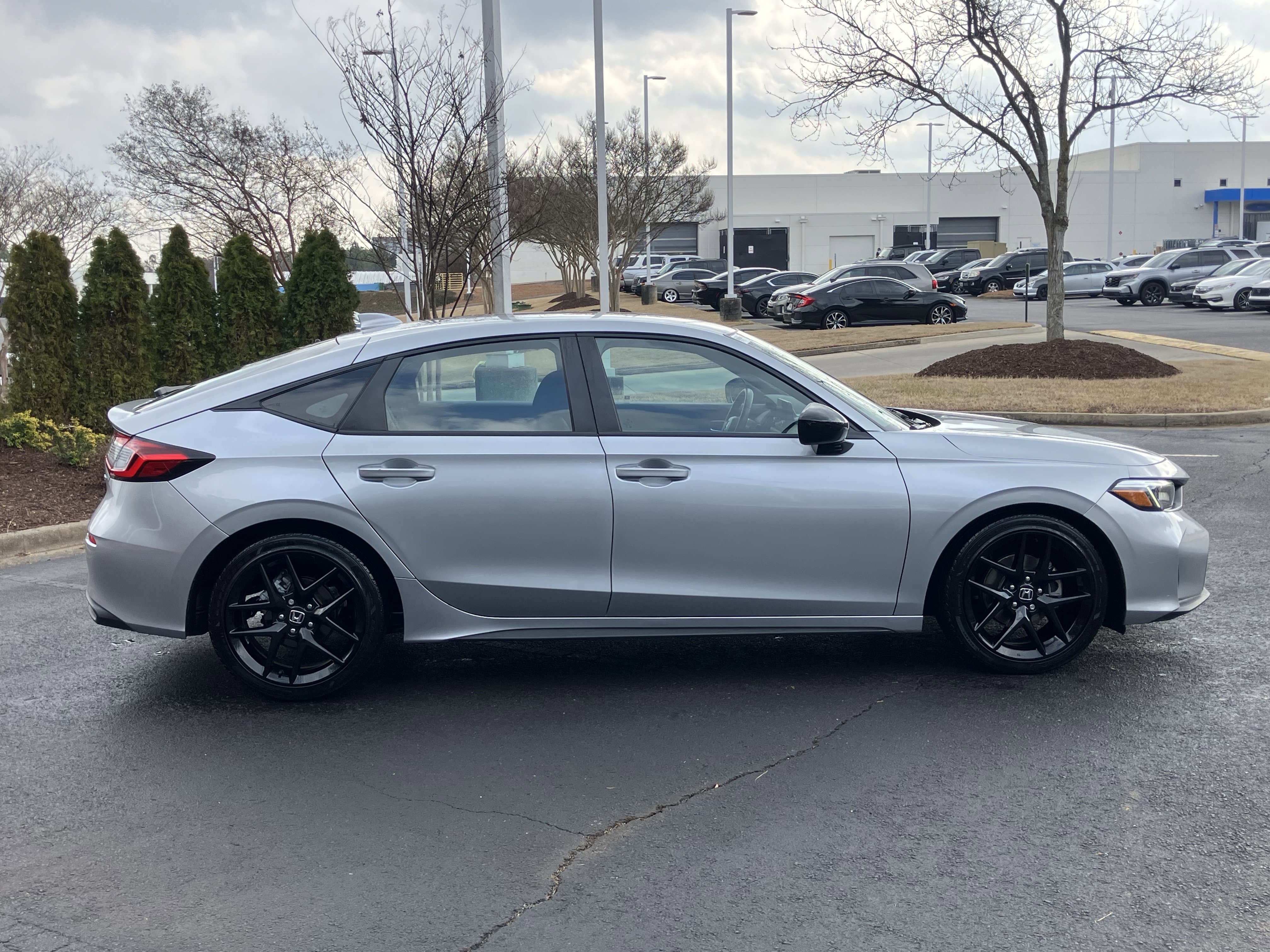 Used 2025 Honda Civic Sport image 11