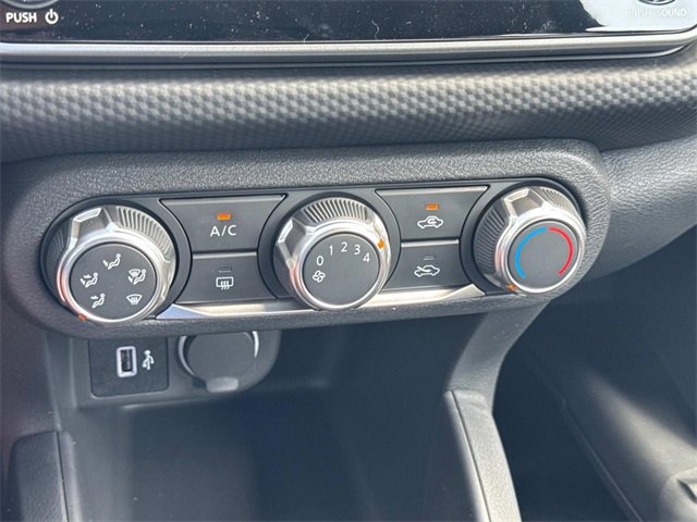 New 2025 Nissan Kicks Play S image 29